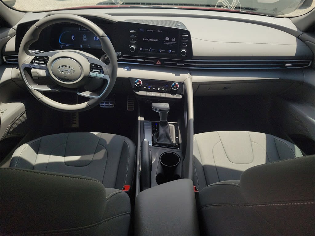 Thumbnail: 2025 Hyundai Elantra - 2