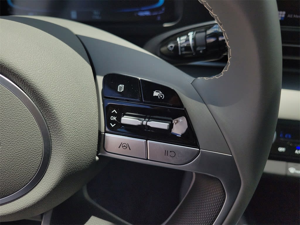 Thumbnail: 2025 Hyundai Elantra - 26