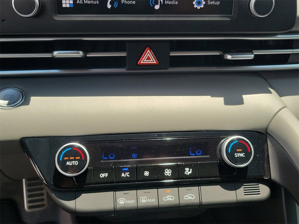 Thumbnail: 2025 Hyundai Elantra - 28