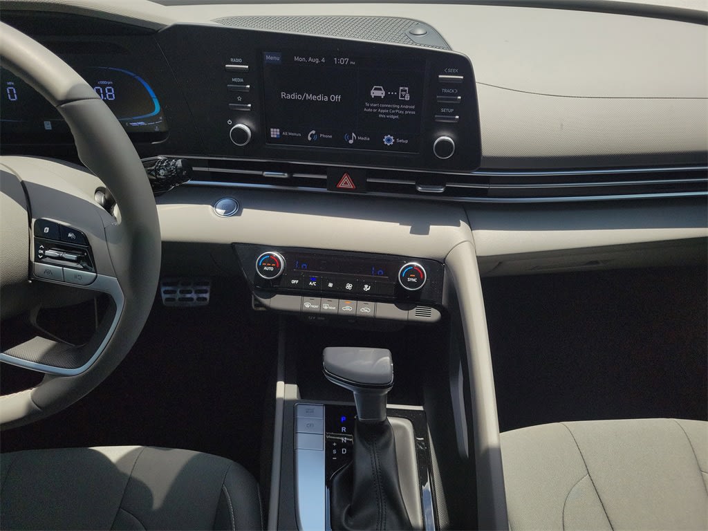 Thumbnail: 2025 Hyundai Elantra - 11