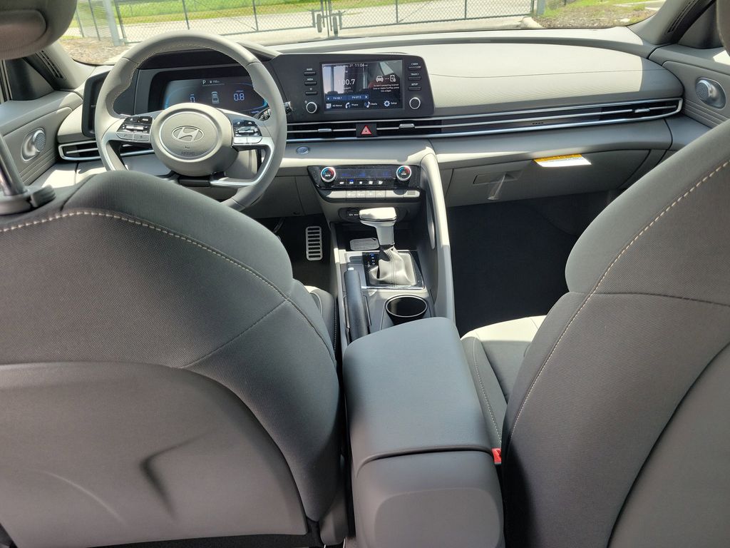 Thumbnail: 2026 Hyundai Elantra - 2