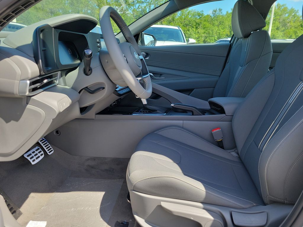 Thumbnail: 2026 Hyundai Elantra - 8