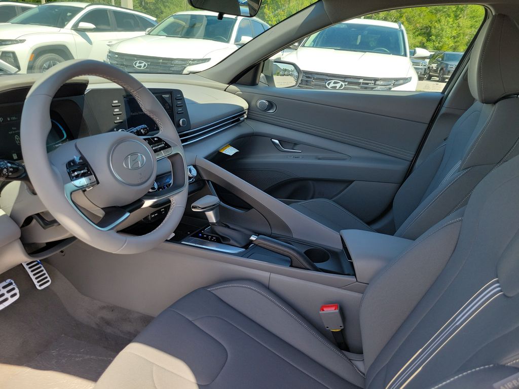 Thumbnail: 2026 Hyundai Elantra - 20
