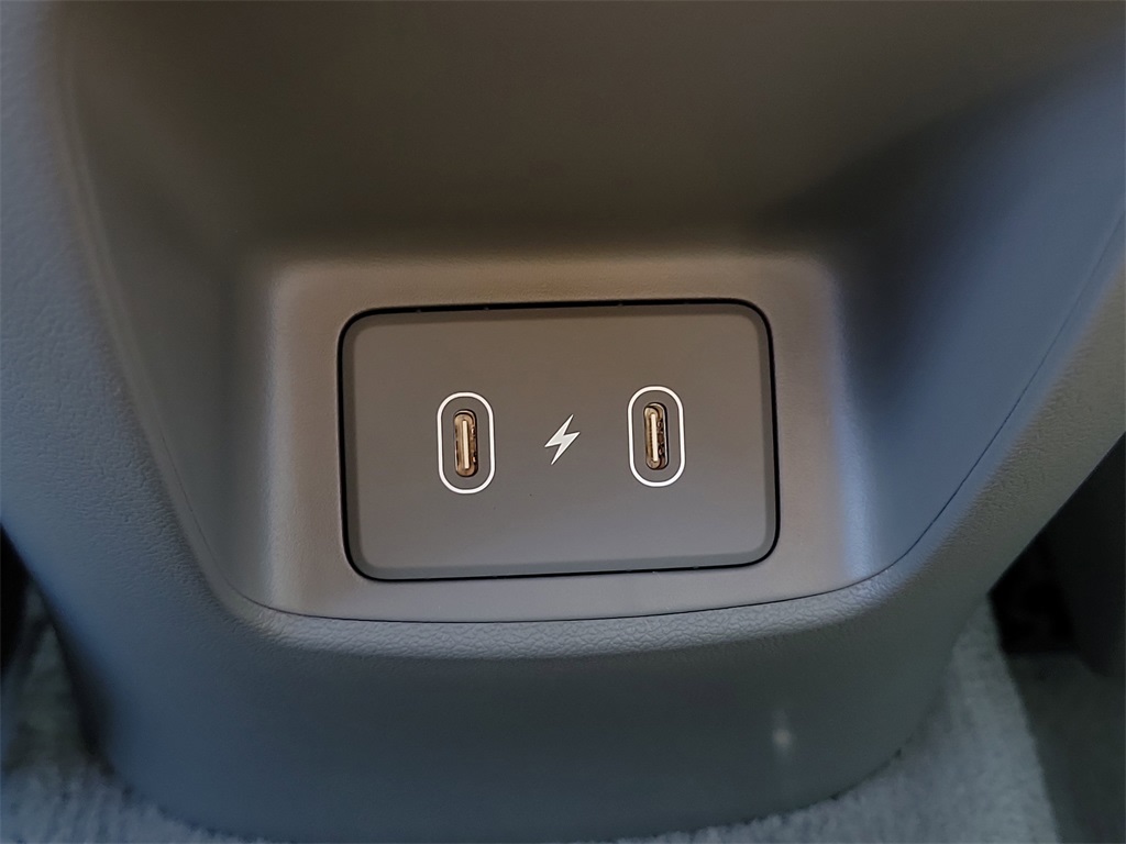 Thumbnail: 2025 Hyundai Elantra - 22