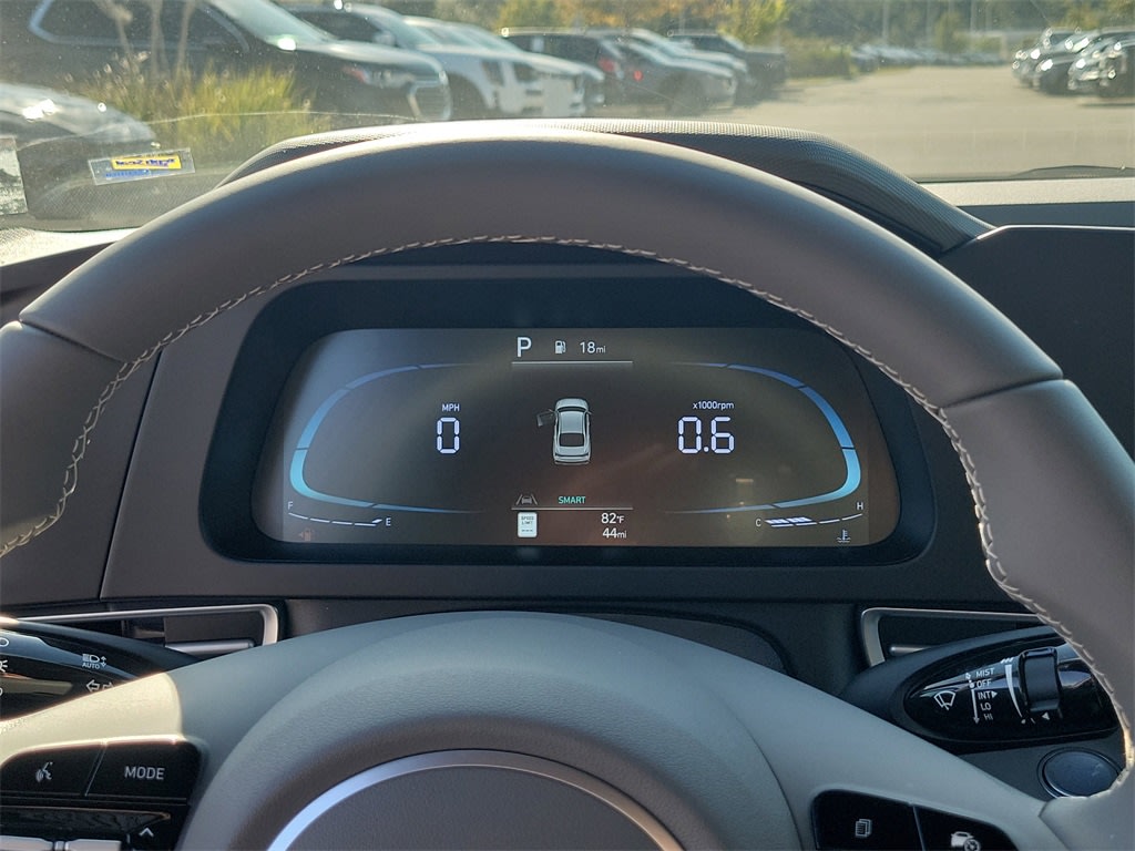 Thumbnail: 2025 Hyundai Elantra - 15