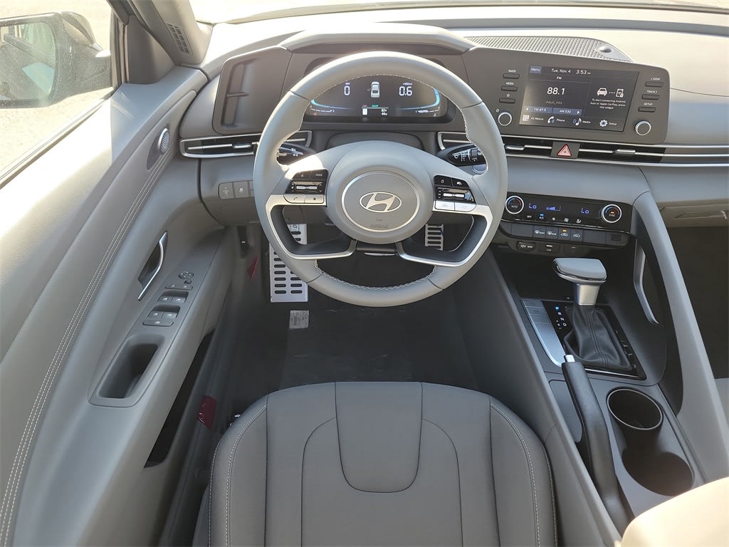 Thumbnail: 2025 Hyundai Elantra - 11