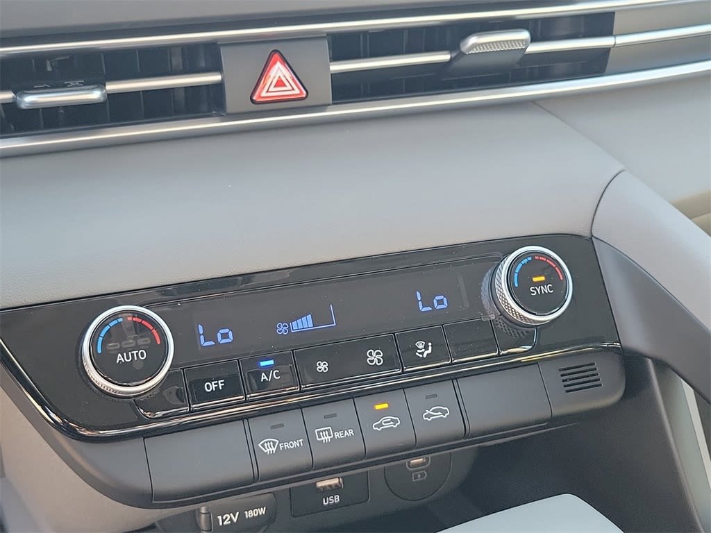 Thumbnail: 2025 Hyundai Elantra - 29