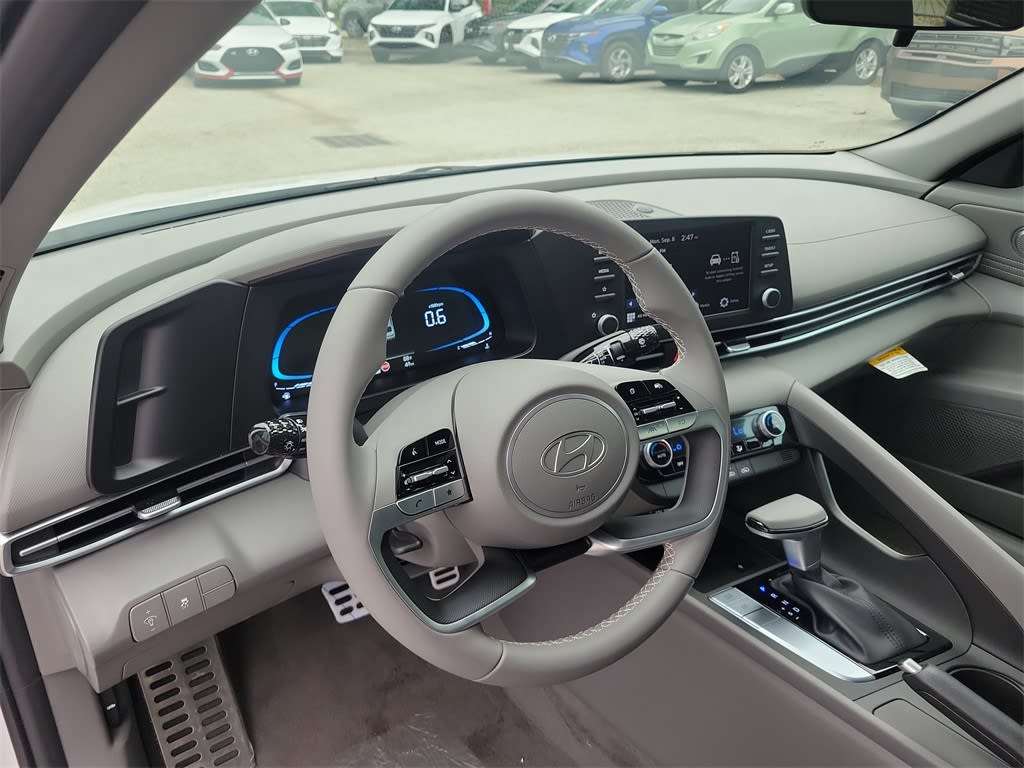 Thumbnail: 2025 Hyundai Elantra - 12