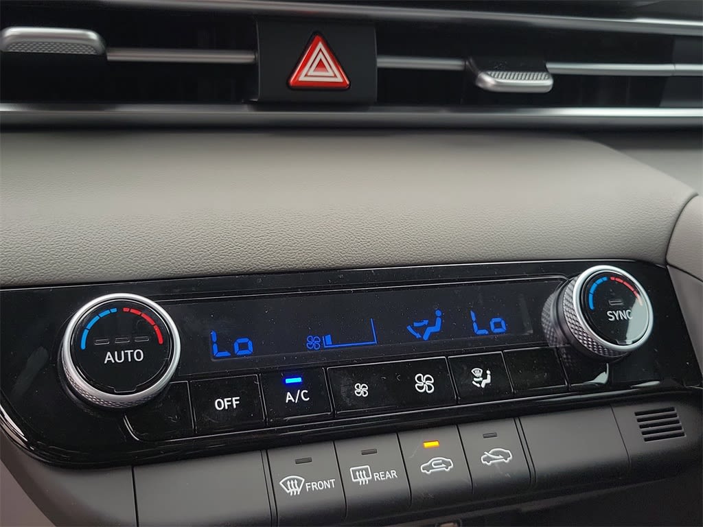 Thumbnail: 2025 Hyundai Elantra - 29