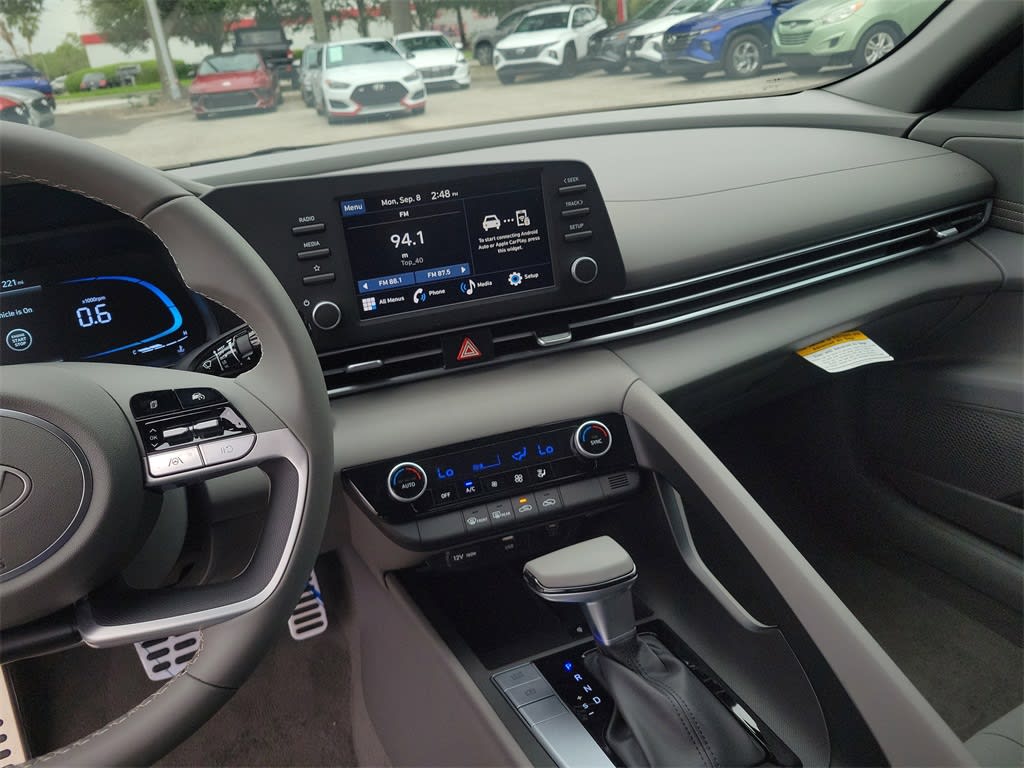 Thumbnail: 2025 Hyundai Elantra - 31