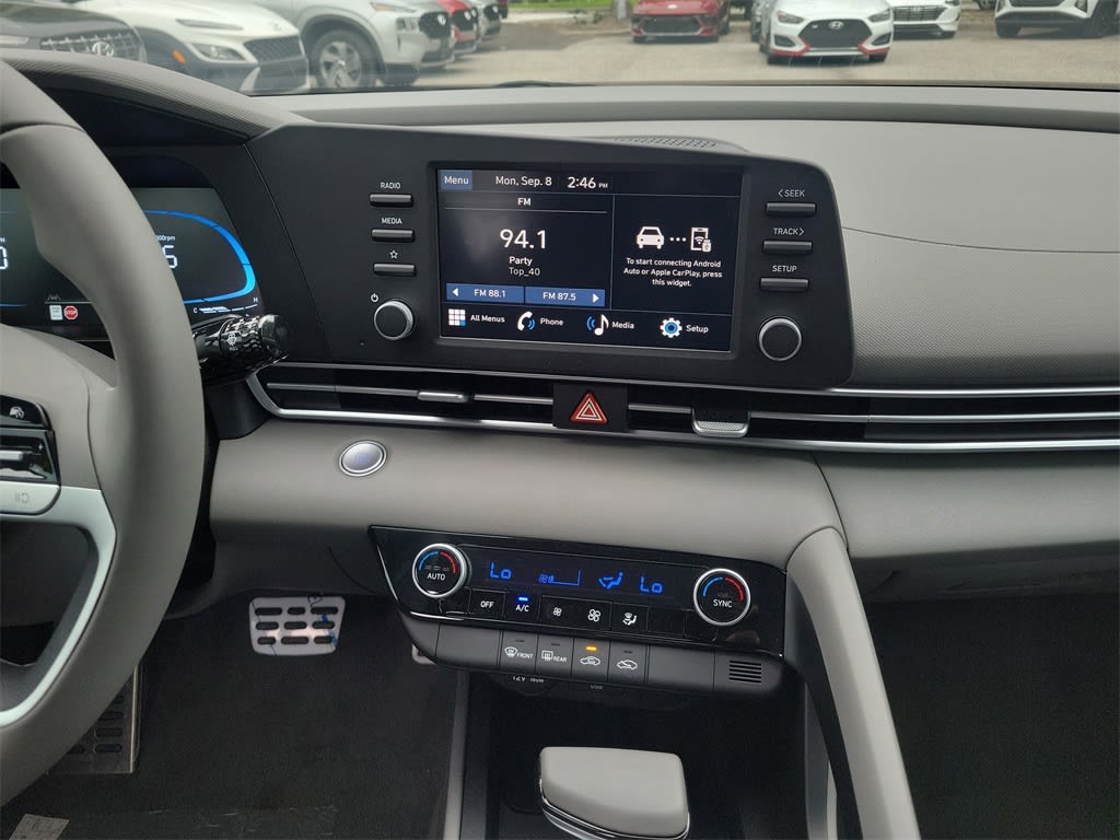 Thumbnail: 2025 Hyundai Elantra - 14