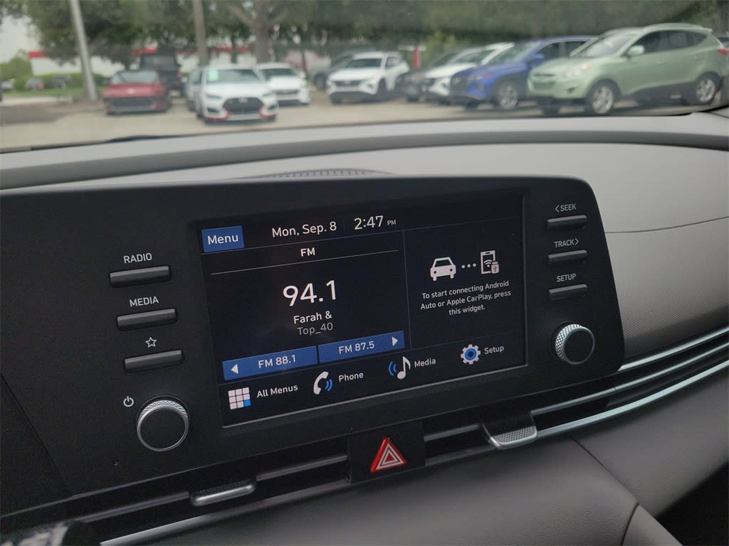 Thumbnail: 2025 Hyundai Elantra - 28