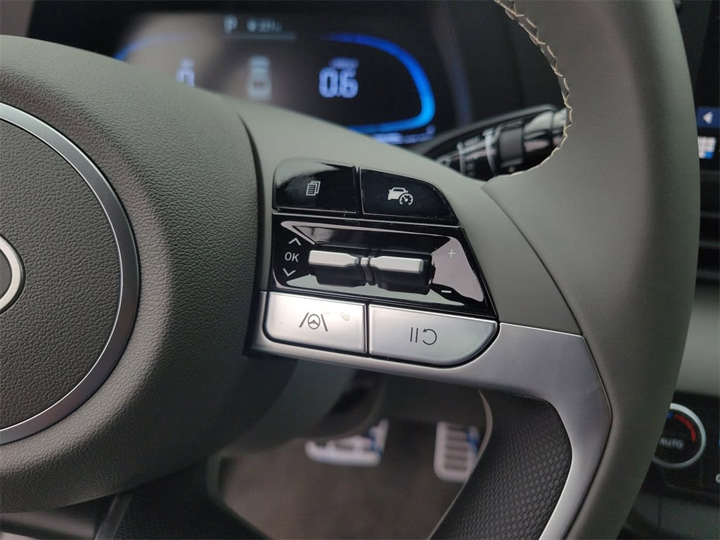 Thumbnail: 2025 Hyundai Elantra - 27