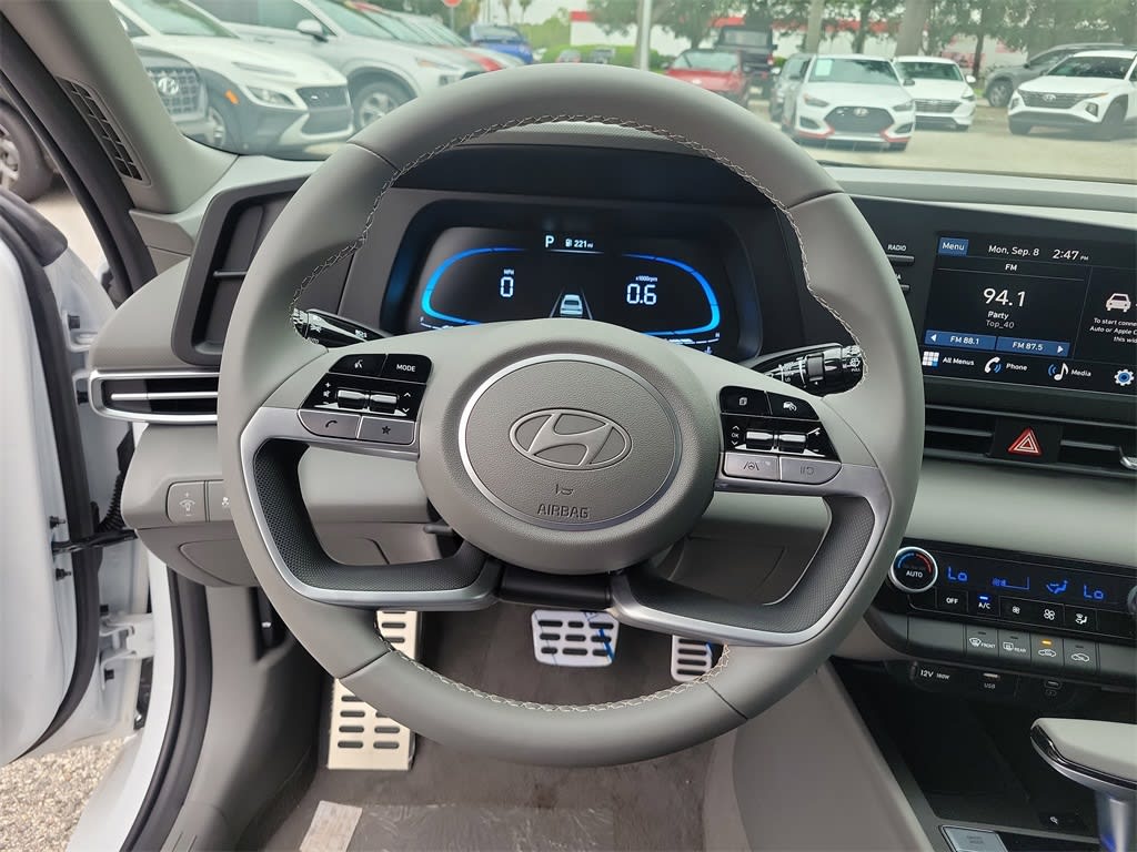 Thumbnail: 2025 Hyundai Elantra - 13