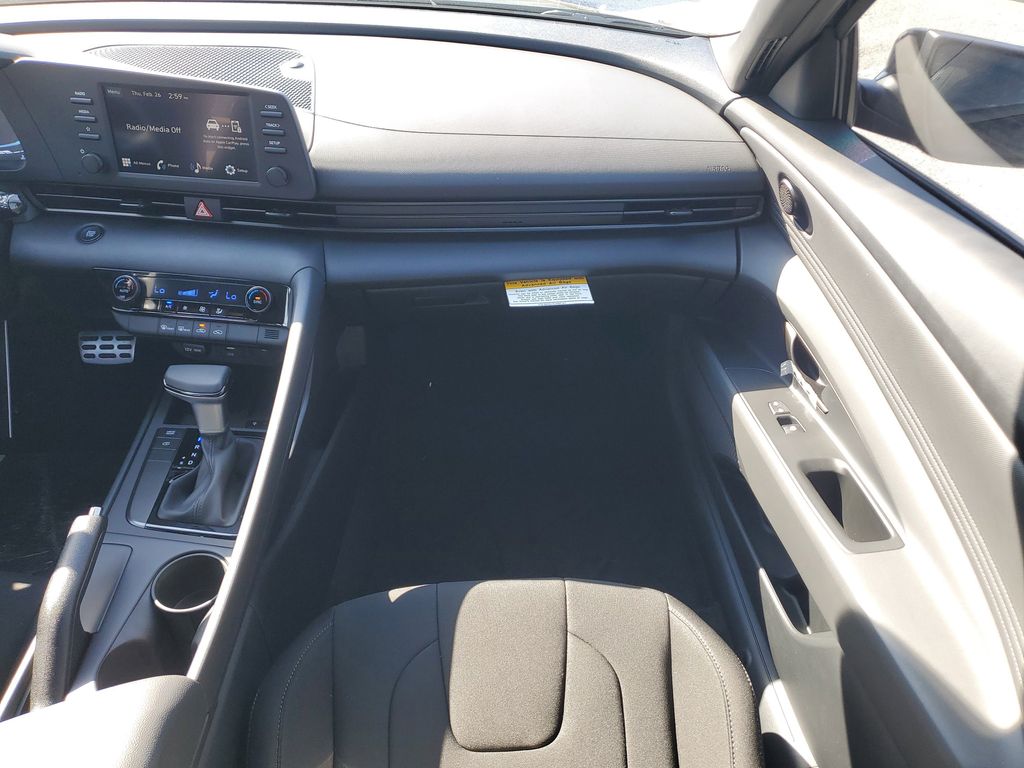 Thumbnail: 2026 Hyundai Elantra - 21