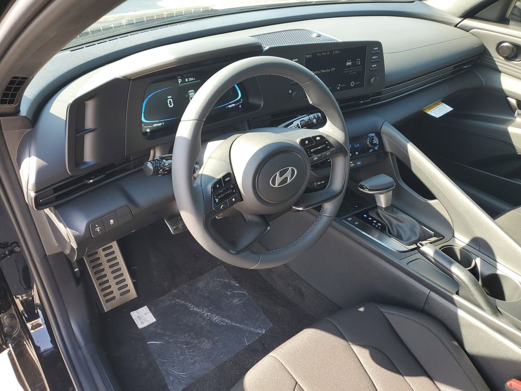 Thumbnail: 2026 Hyundai Elantra - 11
