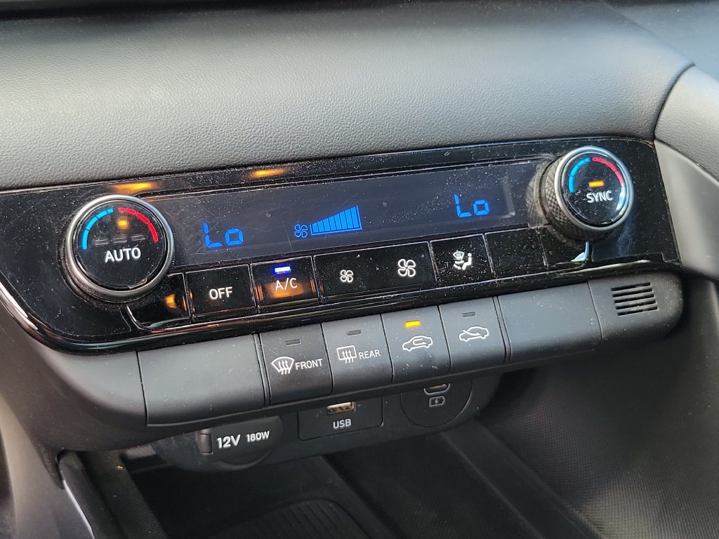 Thumbnail: 2025 Hyundai Elantra - 21