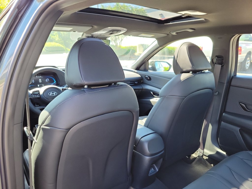 Thumbnail: 2026 Hyundai Elantra - 19