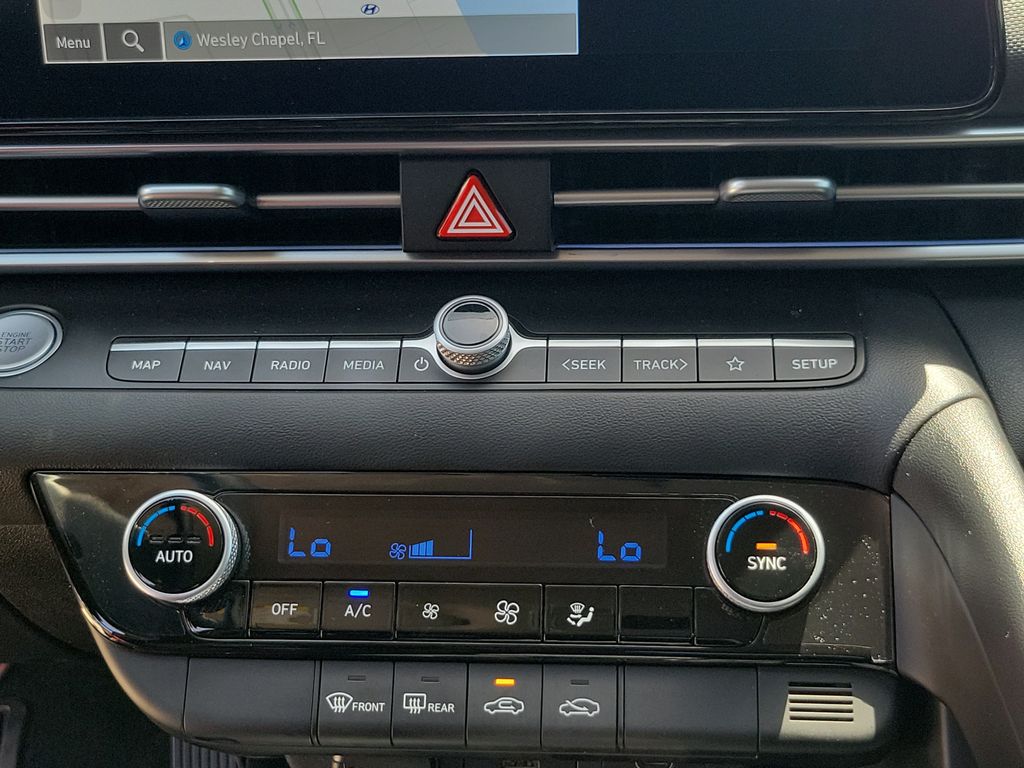 Thumbnail: 2024 Hyundai Elantra - 28