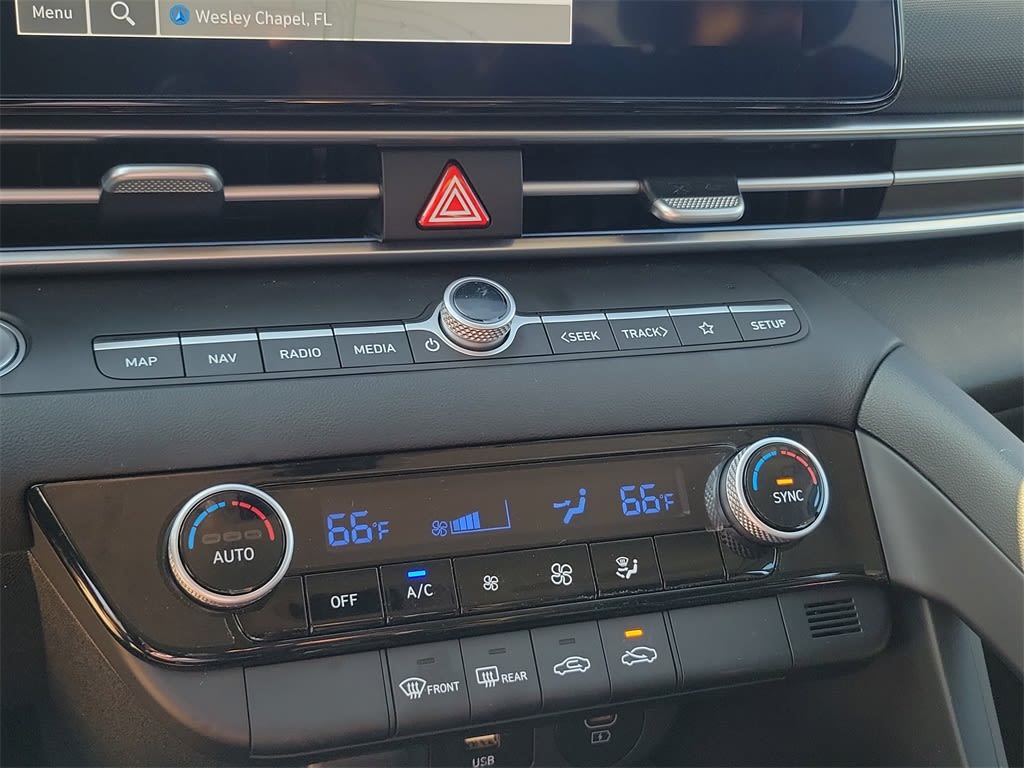 Thumbnail: 2024 Hyundai Elantra - 30