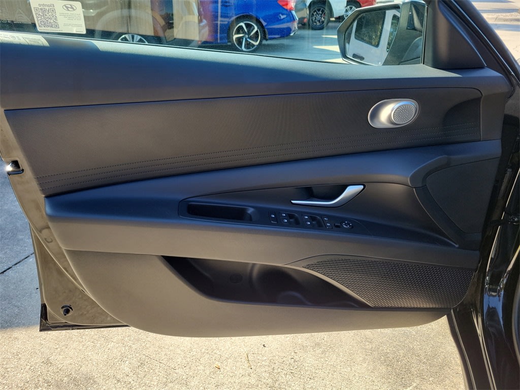 Thumbnail: 2024 Hyundai Elantra - 21