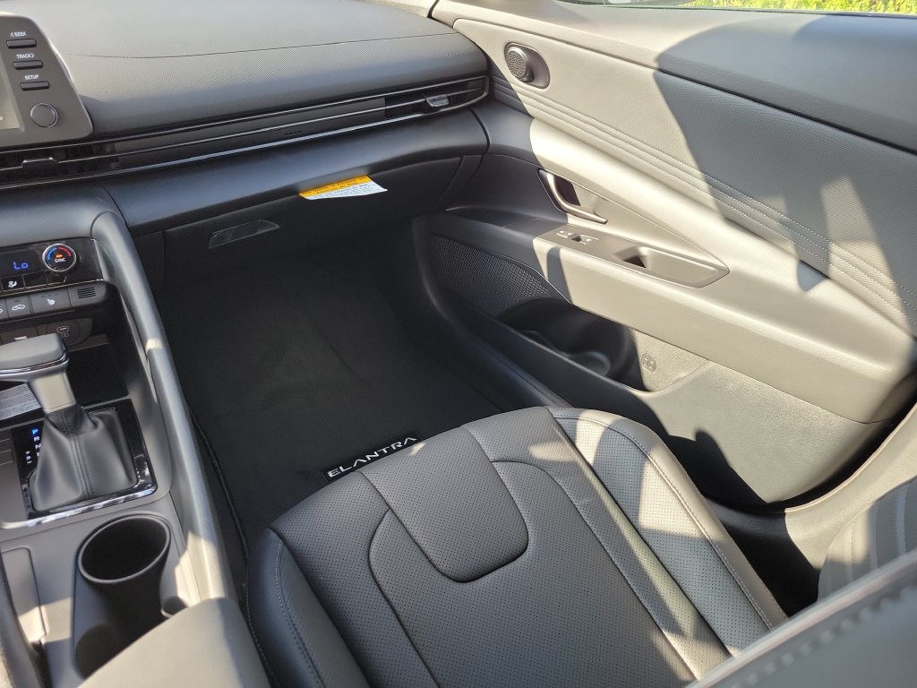 Thumbnail: 2026 Hyundai Elantra - 29