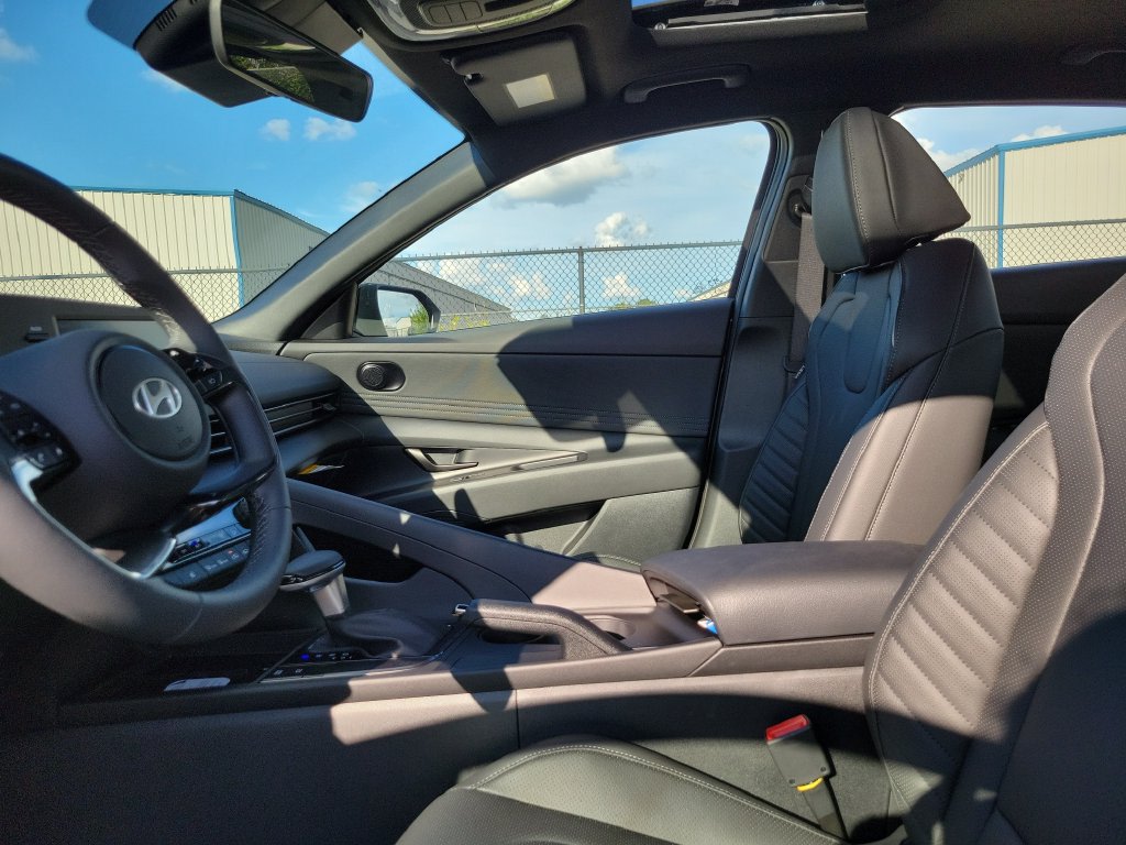 Thumbnail: 2026 Hyundai Elantra - 9