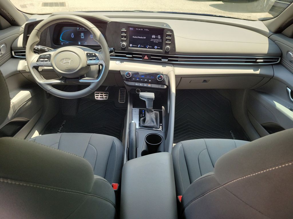 Thumbnail: 2025 Hyundai Elantra - 2