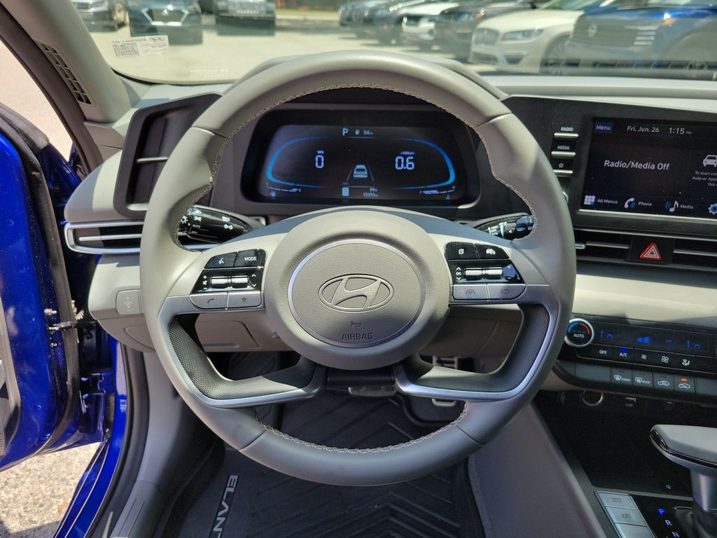Thumbnail: 2025 Hyundai Elantra - 10
