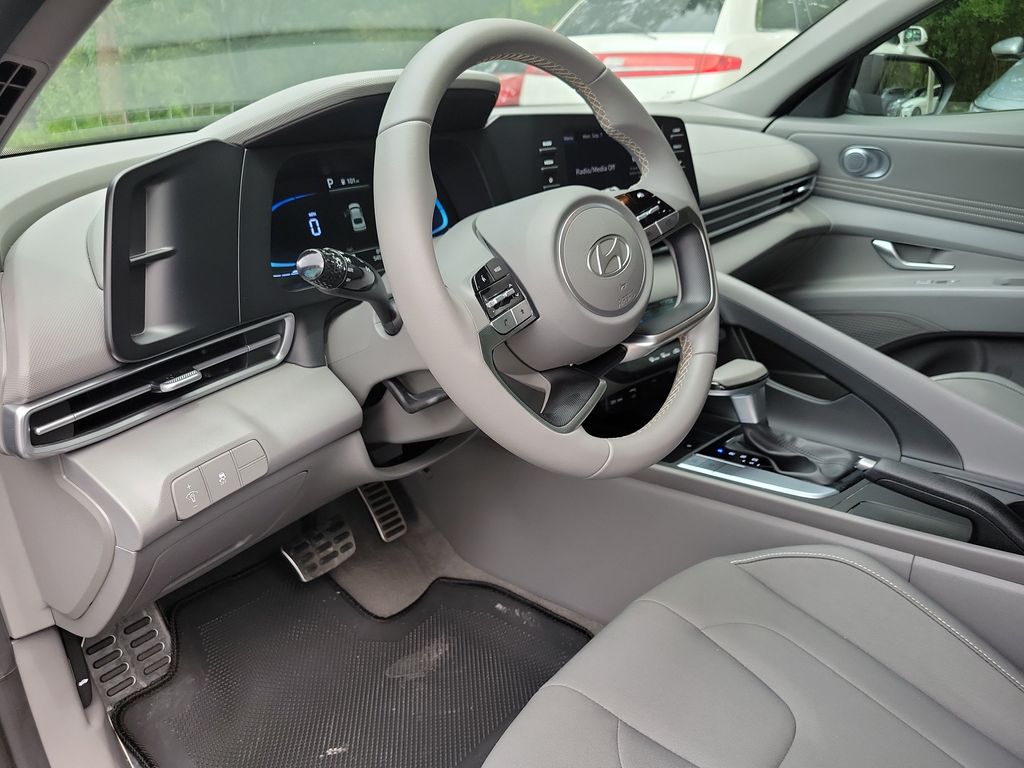 Thumbnail: 2026 Hyundai Elantra - 2