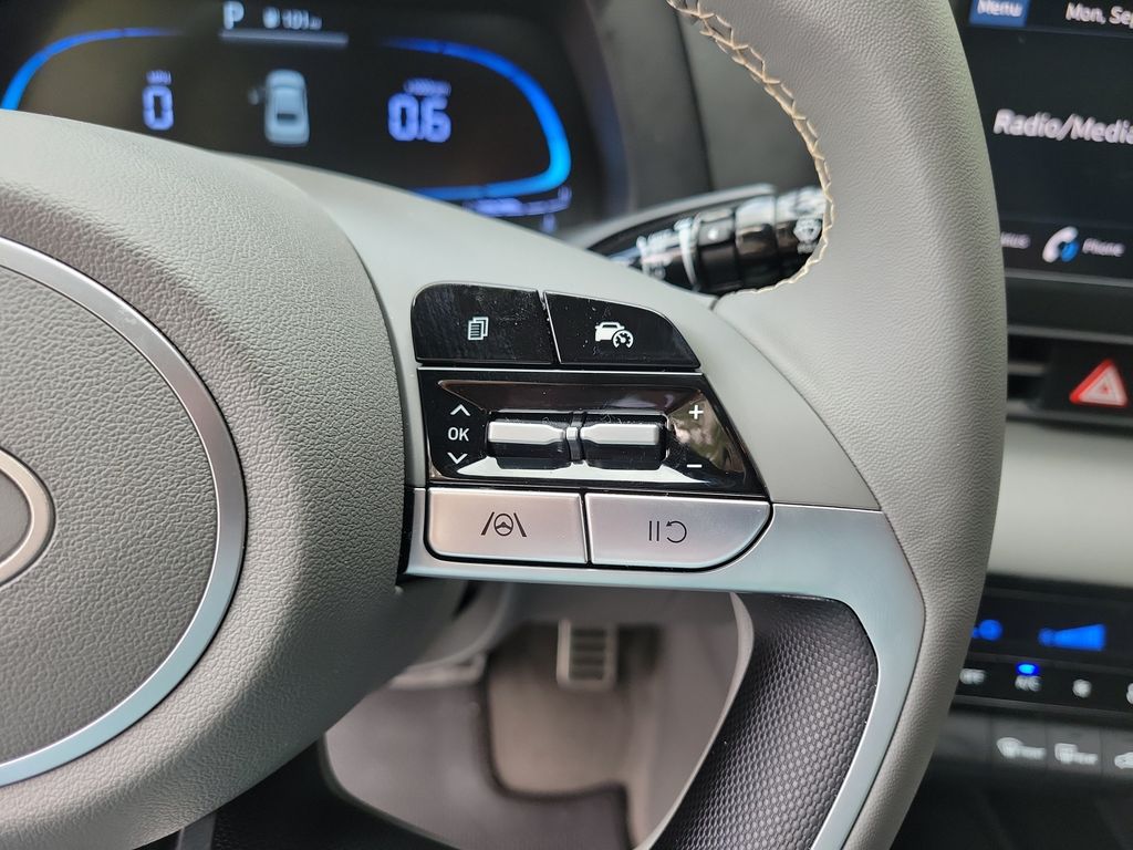 Thumbnail: 2026 Hyundai Elantra - 30