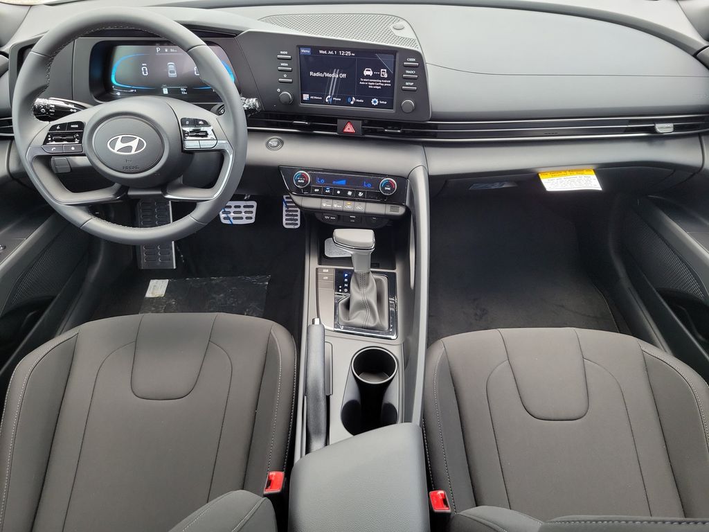 Thumbnail: 2026 Hyundai Elantra - 2