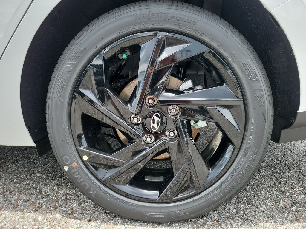 Thumbnail: 2026 Hyundai Elantra - 6