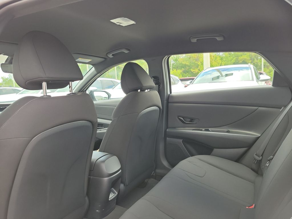 Thumbnail: 2026 Hyundai Elantra - 16