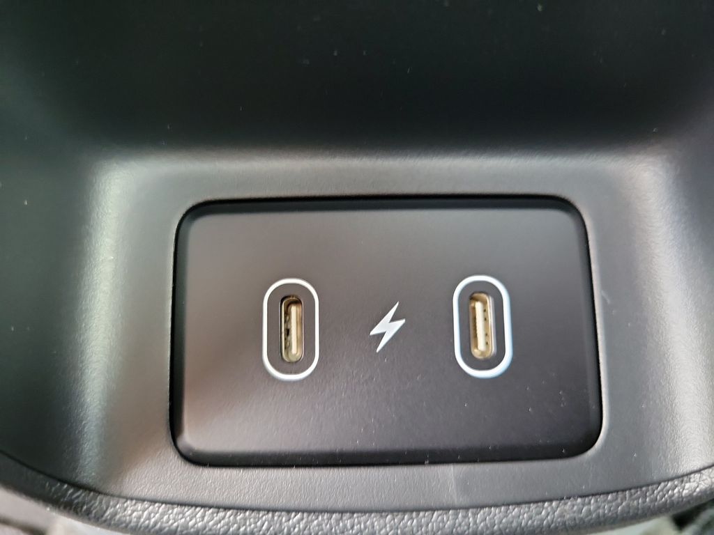 Thumbnail: 2026 Hyundai Elantra - 18