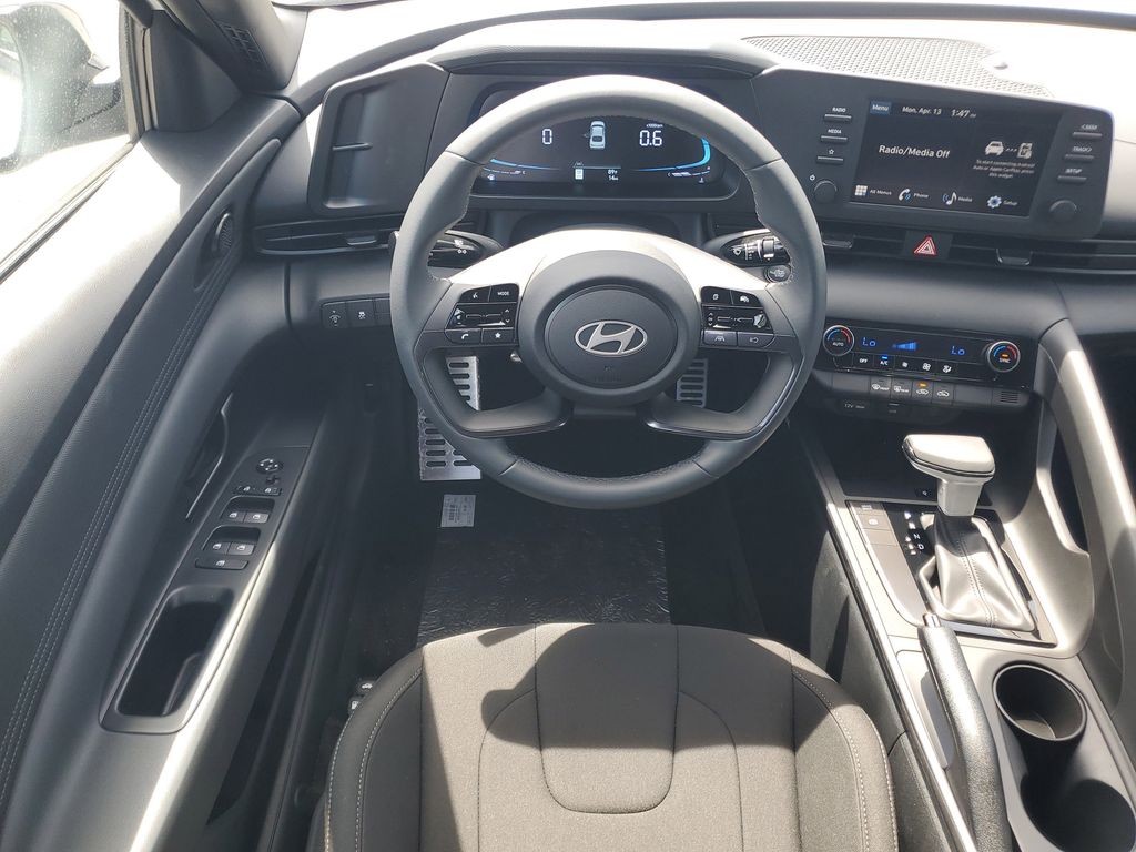 Thumbnail: 2026 Hyundai Elantra - 8