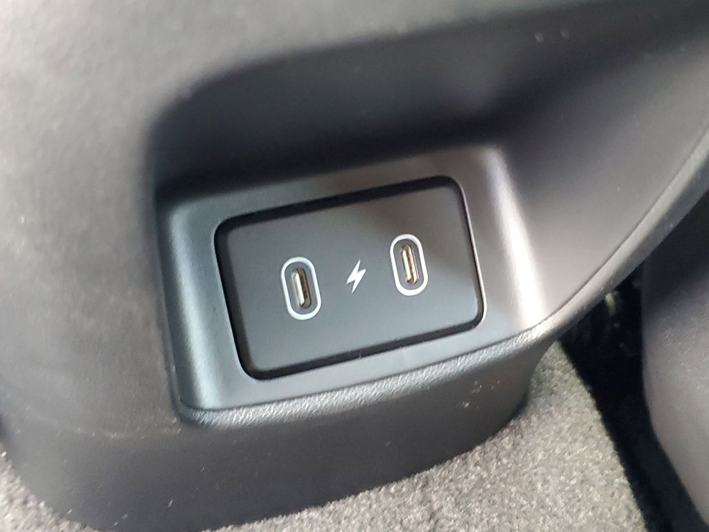 Thumbnail: 2026 Hyundai Elantra - 18