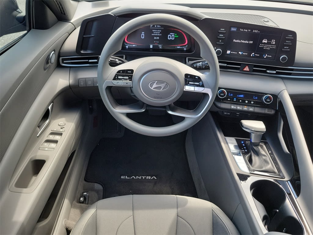 Thumbnail: 2025 Hyundai Elantra - 8