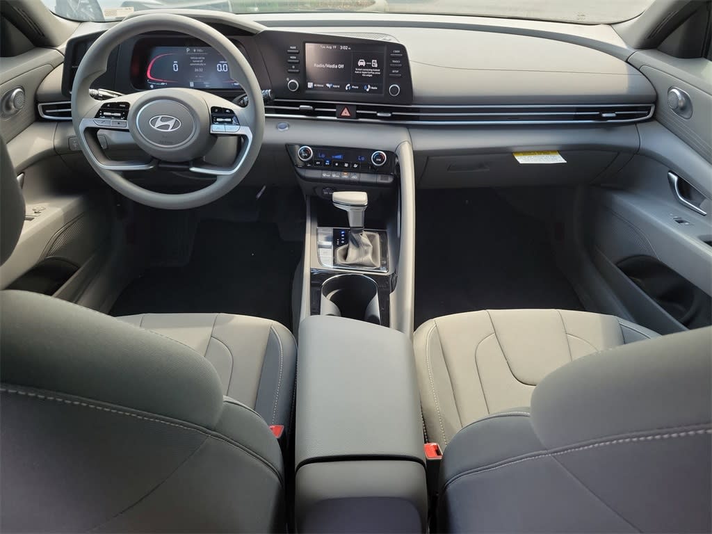 Thumbnail: 2025 Hyundai Elantra - 2