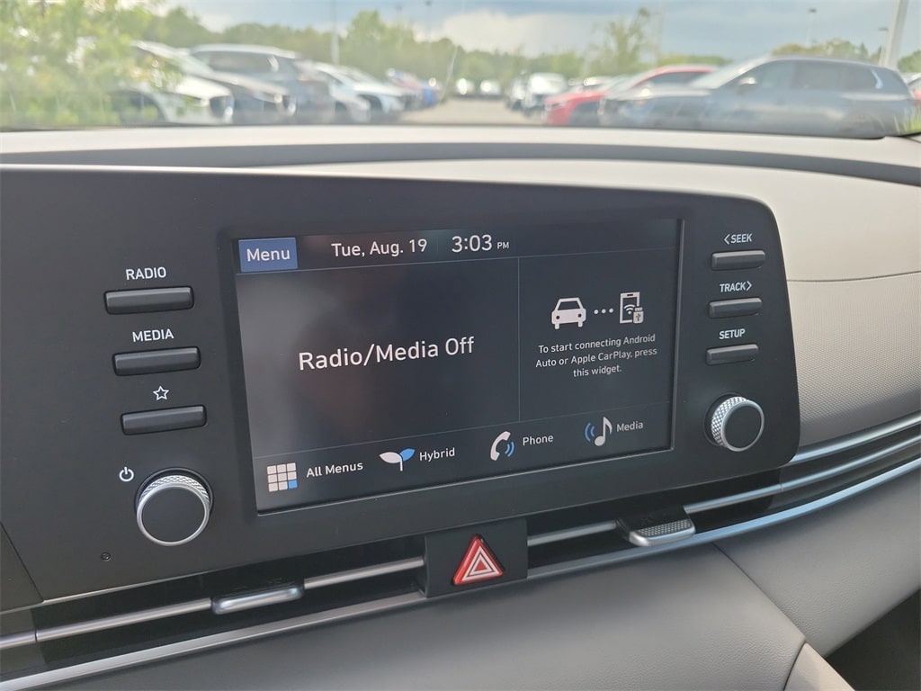 Thumbnail: 2025 Hyundai Elantra - 28