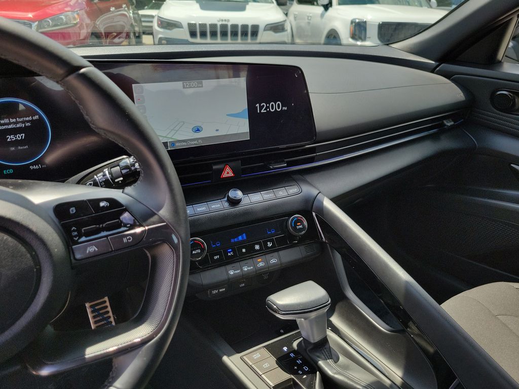 Thumbnail: 2025 Hyundai Elantra - 30