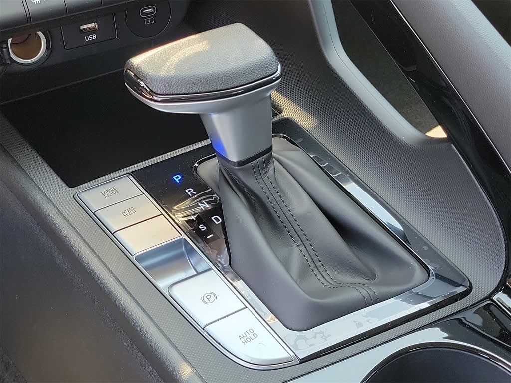 Thumbnail: 2025 Hyundai Elantra - 14