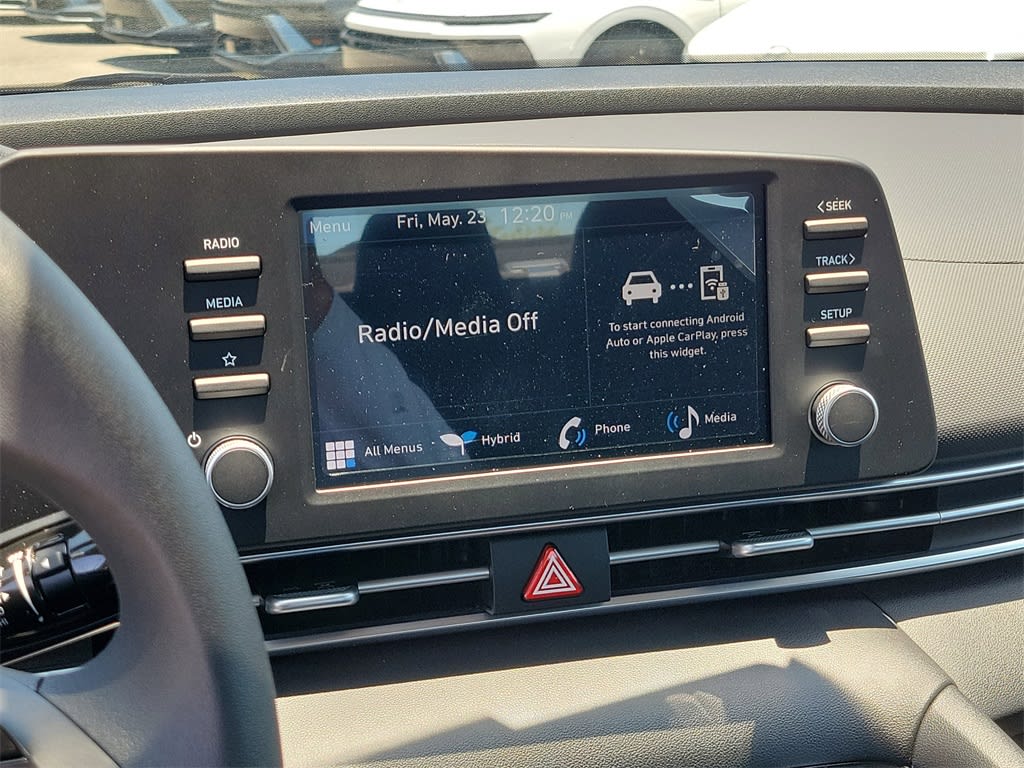 Thumbnail: 2025 Hyundai Elantra - 13