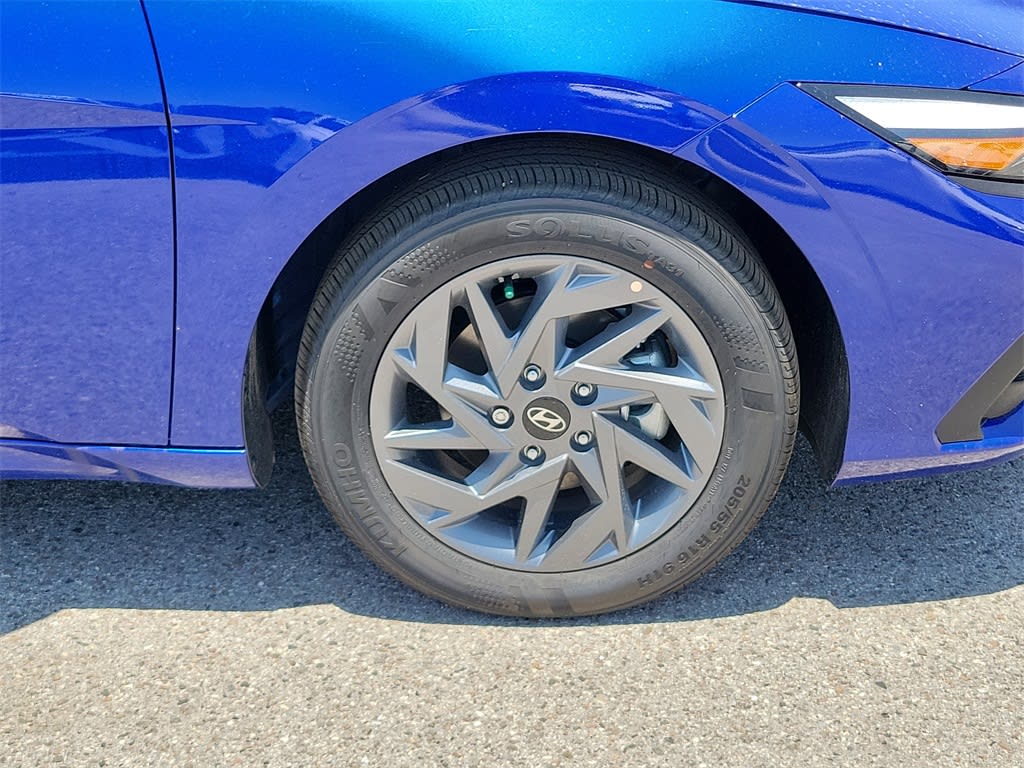 Thumbnail: 2025 Hyundai Elantra - 7