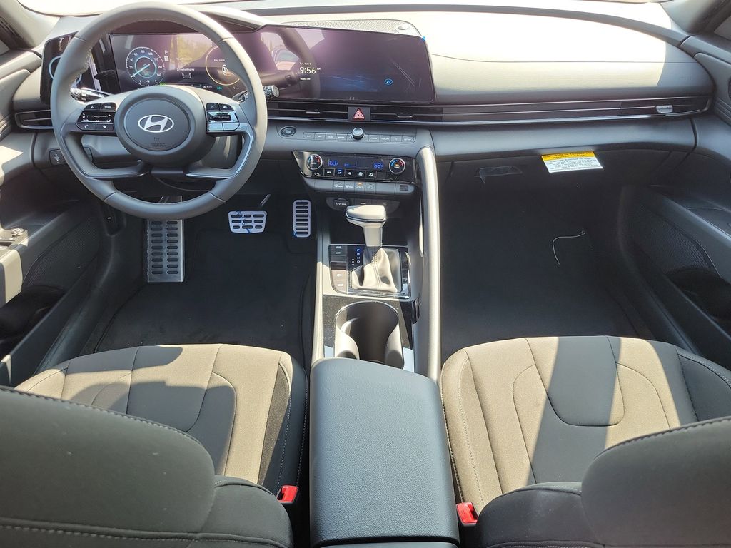 Thumbnail: 2025 Hyundai Elantra - 2