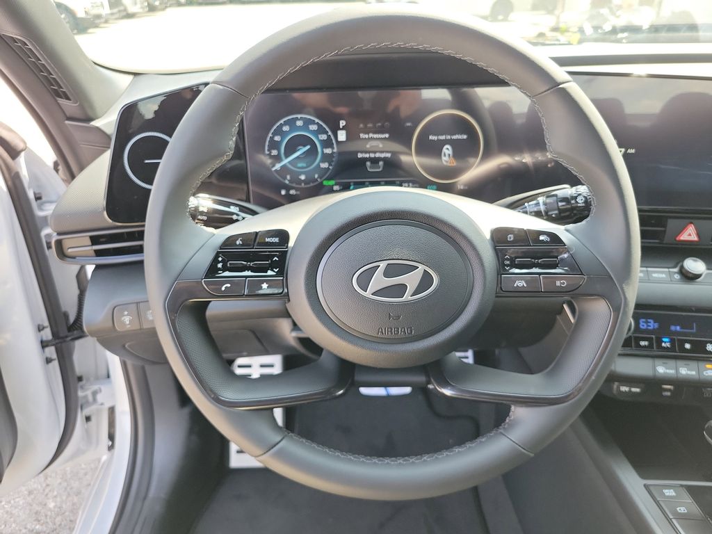 Thumbnail: 2025 Hyundai Elantra - 26