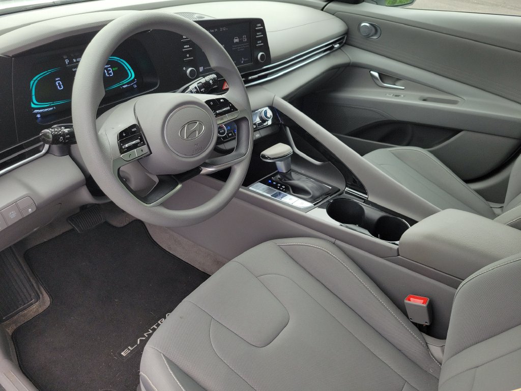 Thumbnail: 2025 Hyundai Elantra - 2