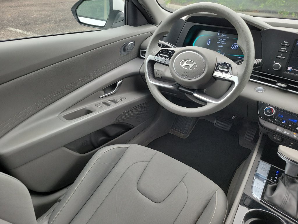 Thumbnail: 2025 Hyundai Elantra - 11