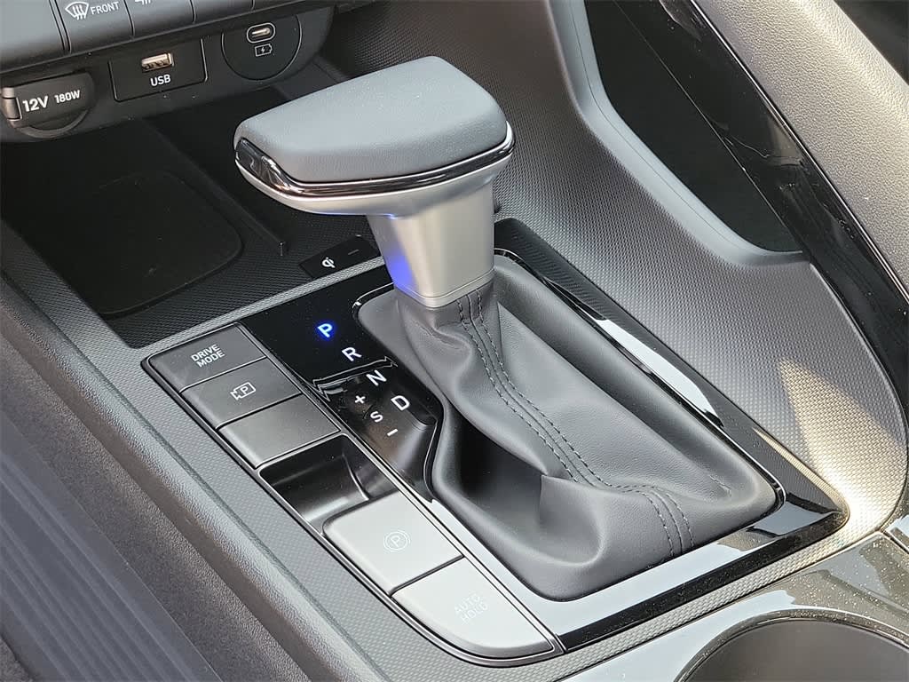 Thumbnail: 2025 Hyundai Elantra - 11