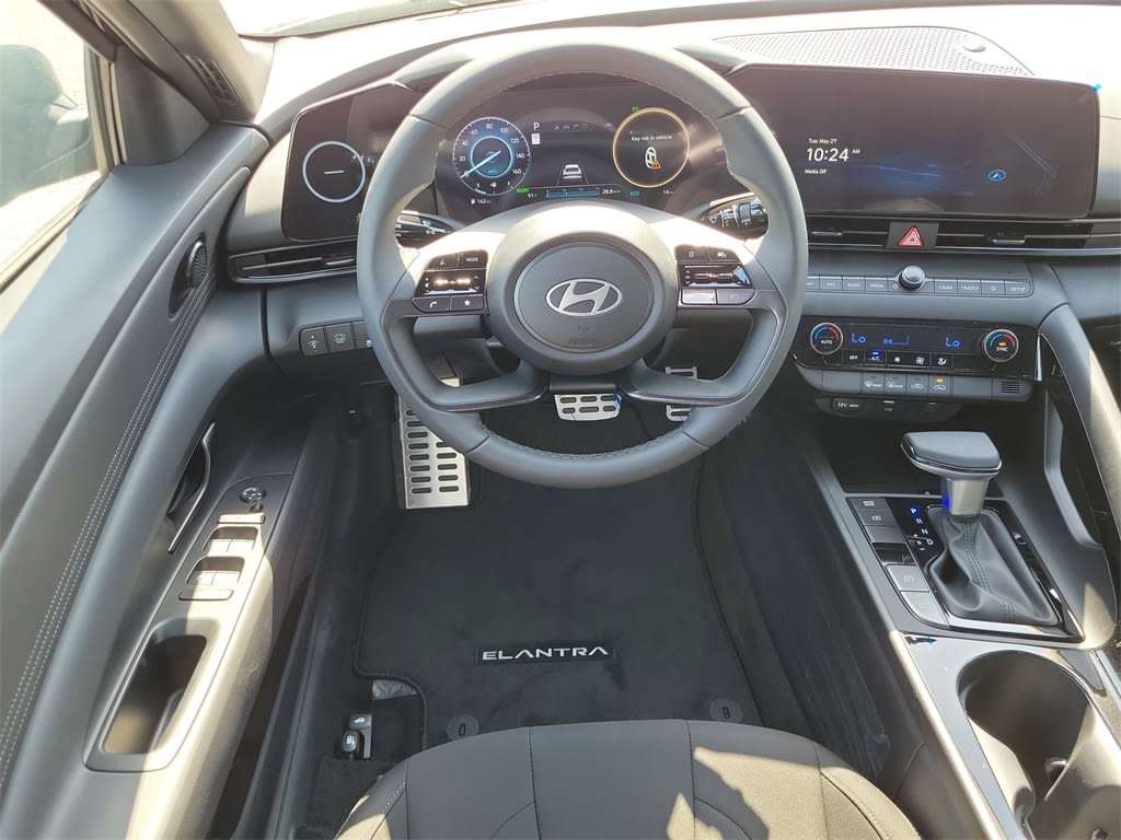 Thumbnail: 2025 Hyundai Elantra - 9